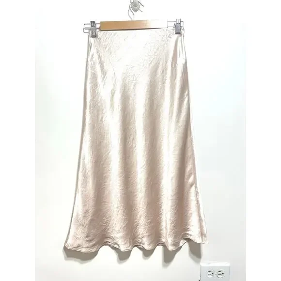 Aritzia Babaton Slip Satin Midi Skirt Size 4 in Denude Color NWOT - Picture 7 of 11